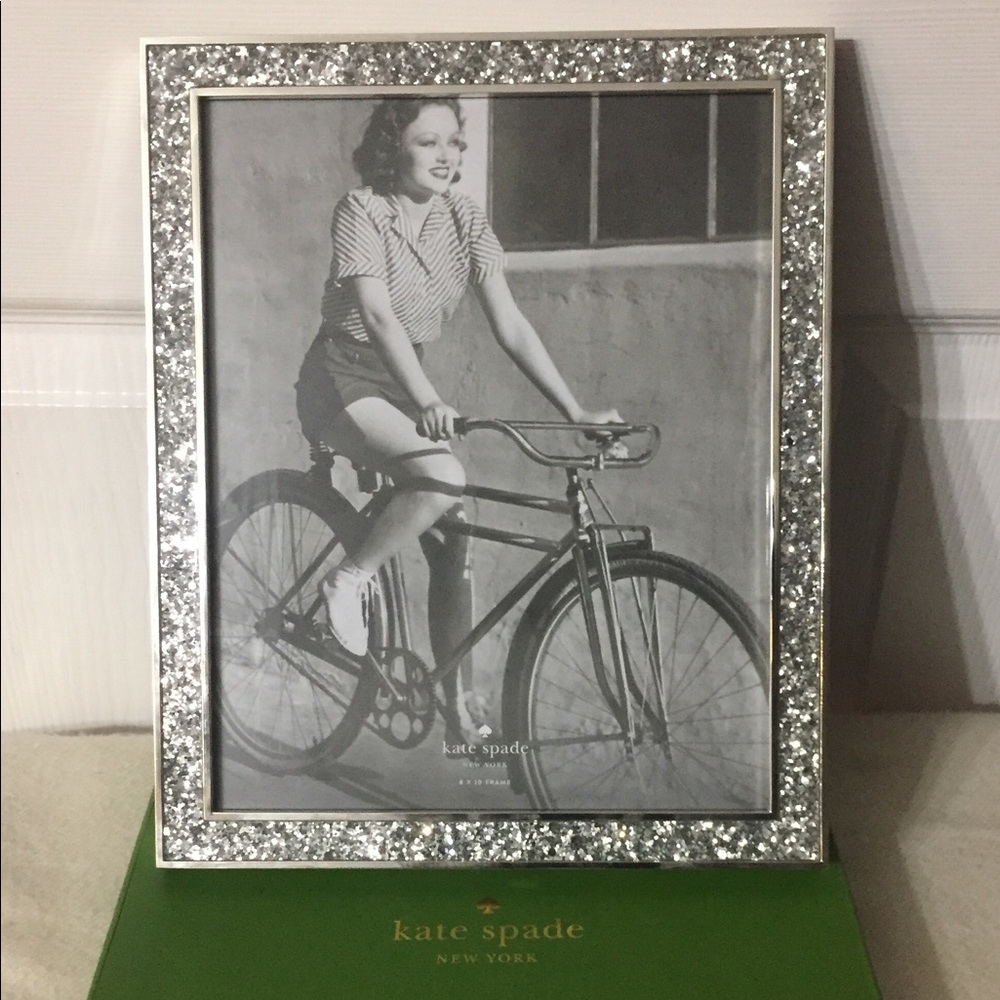 Kate Spade 8x10 frame, NWT